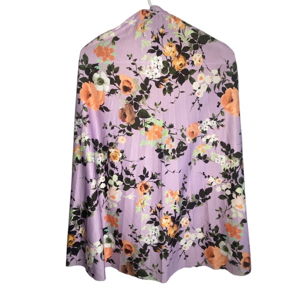 ASOS DESIGN size 2 petite floral backless halter pleated mini dress (multicolor) - Picture 9 of 11